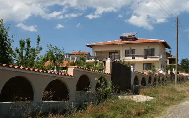 Rose Garden Guest House