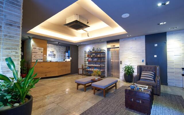 Hound Hotel Seomyeon 1st Street