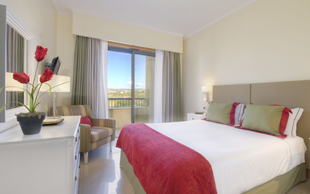 The Residences at Victoria	