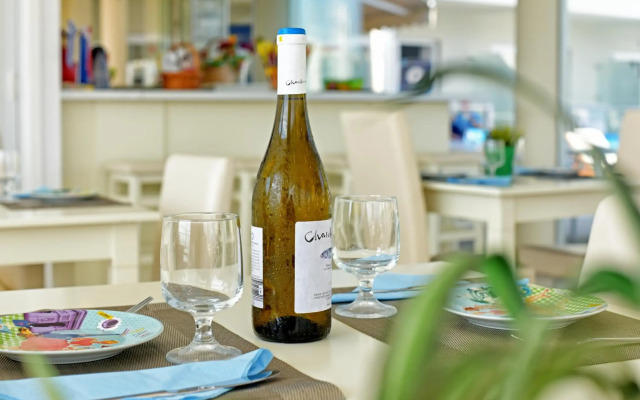 Palapart Gikas Suites And Studios