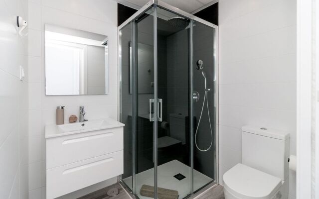Cool and White Apartment Torrecilla Playa