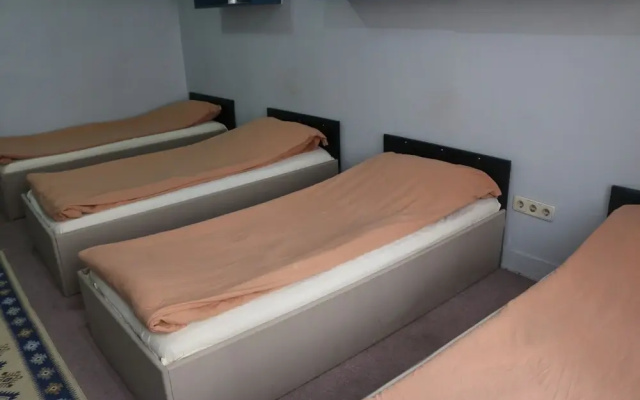 Konya Zafer Pansiyon - Hostel