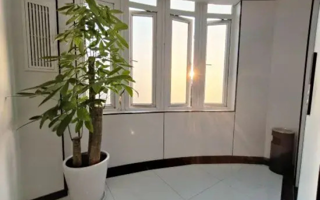 Lexus Hotel (Songjiang Ring Road)