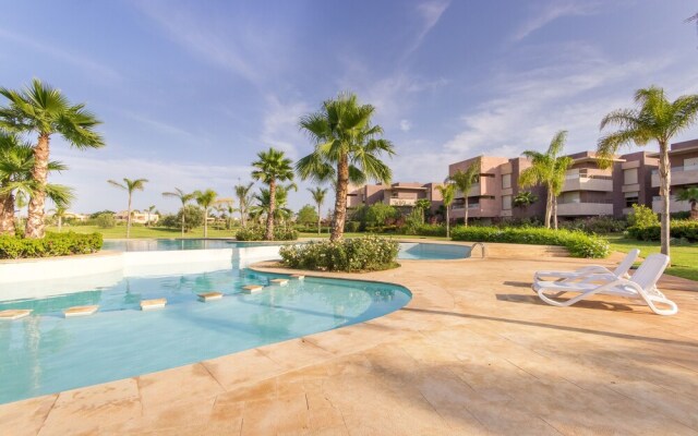 Family Relaxation in Prestigia Opale