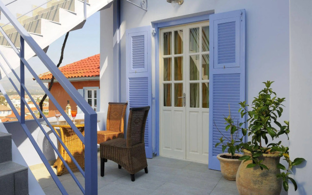 Chroma Design Hotel & Suites