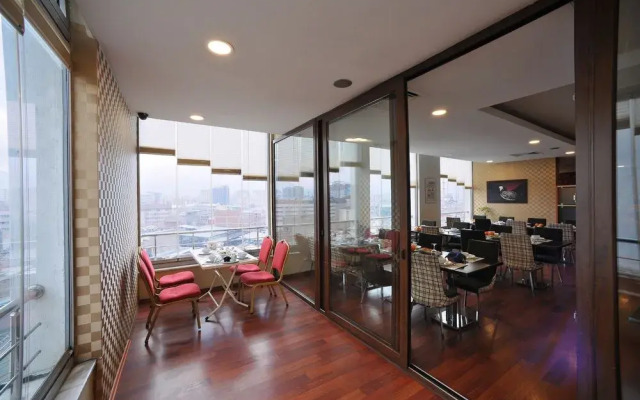 Emin Kocak Hotel