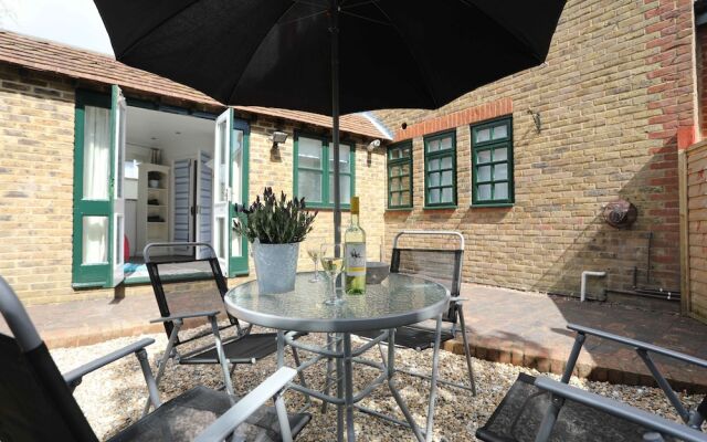 Stunning flats in Rye