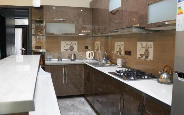 Three-Bedroom Apartment in Batumi, near the Black Sea