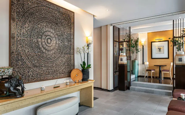 Hotel Jade