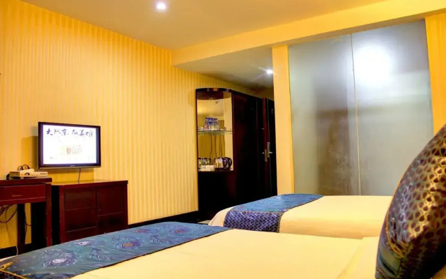 KAIS RDOM Hotel
