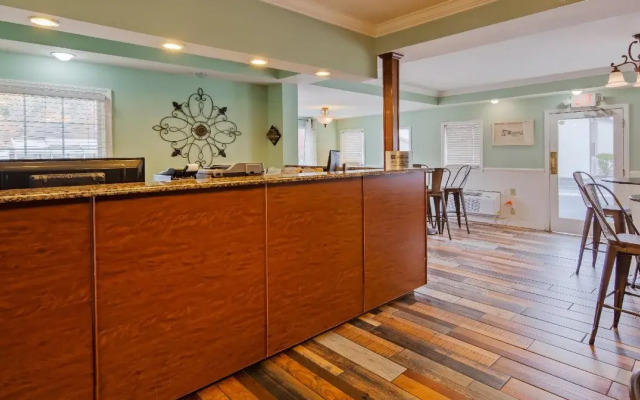 SureStay Hotel by Best Western Helen Downtown