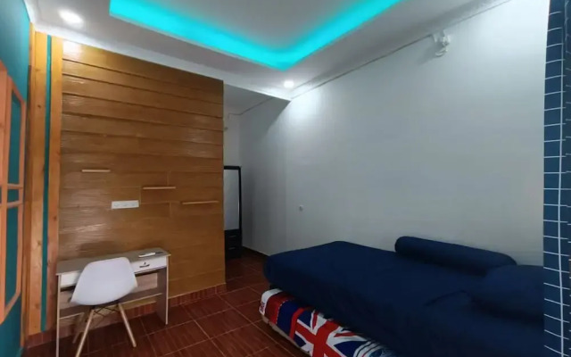 OYO Life 93158 Kost Asaka