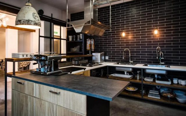 Teku Boutique Hotel