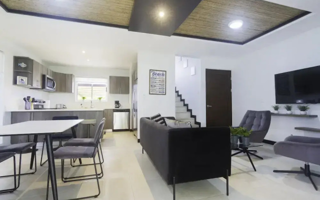 Ciudad Del Mar 126 3 Bedroom Condo by RedAwning