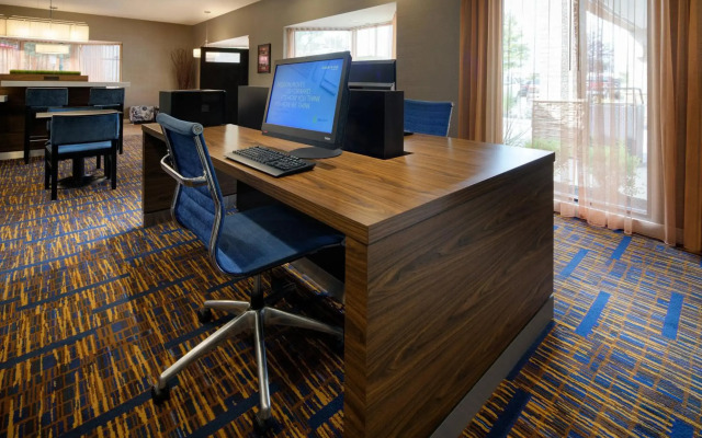 Courtyard by Marriott Cleveland Beachwood