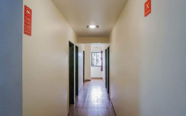 OYO 18815 Bhushan Residency