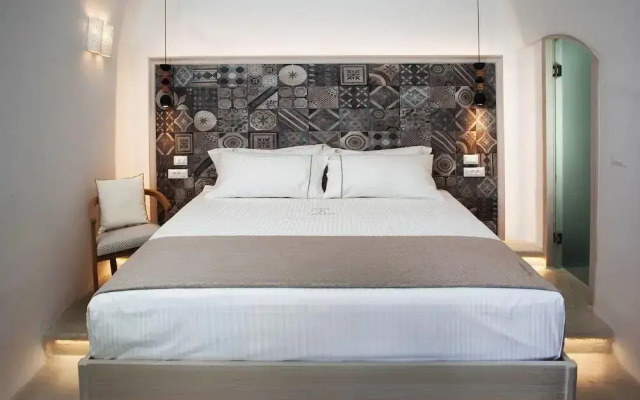 Aperto Suites - Adults Only