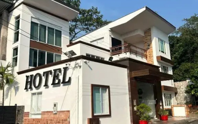 Treehouse 1959 Hotel