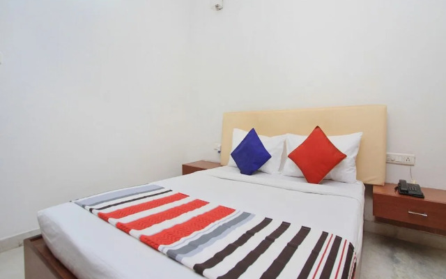 Red Carpet Residence By OYO Rooms