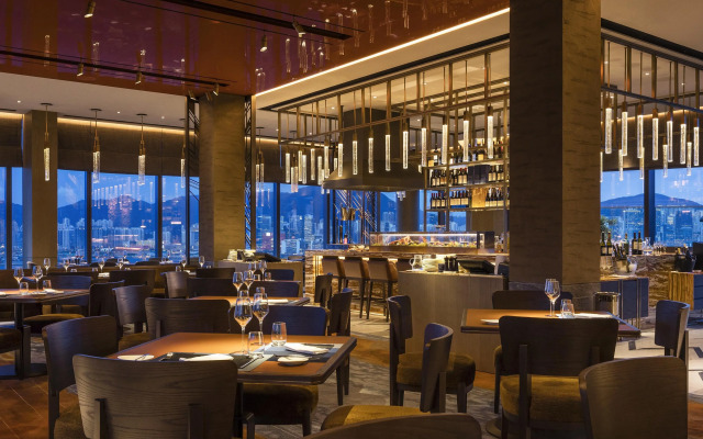 Hyatt Centric Victoria Harbour