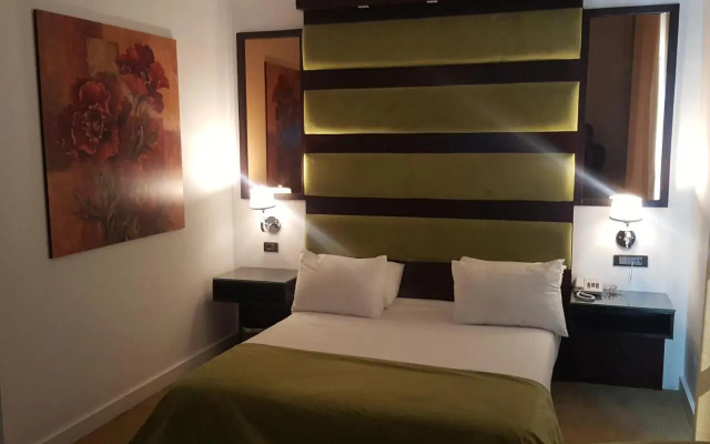 Spectra Inn Hotel