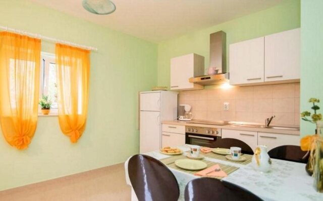 Apartments Jasenka