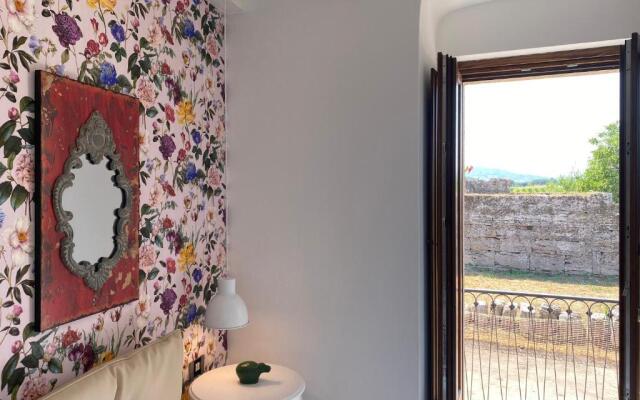 Paestum Suite