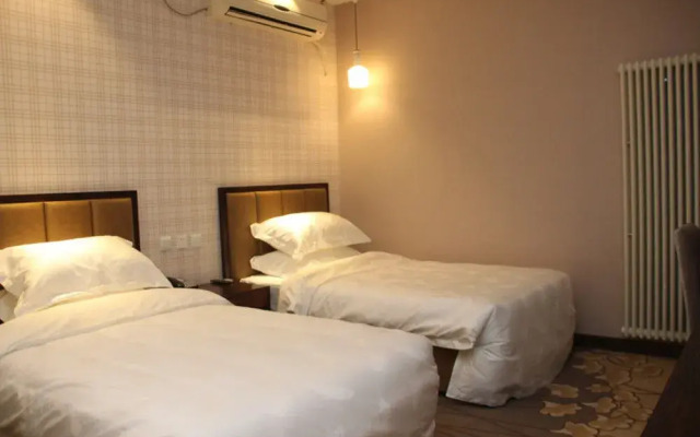 Soluxe Winterless Hotel