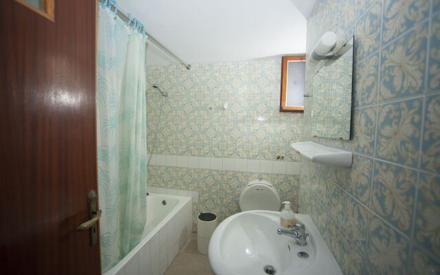 Melas Apartments