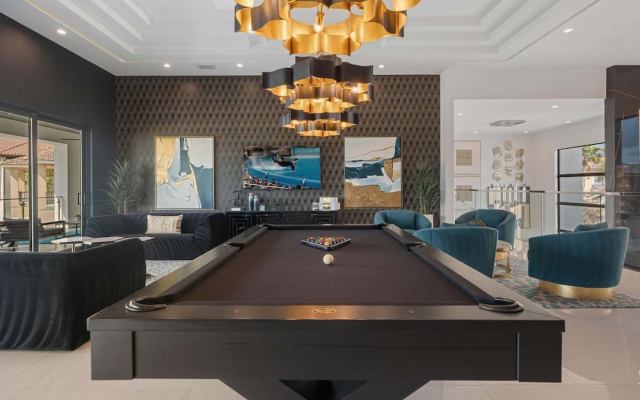 Nm501l Legends Palazzo