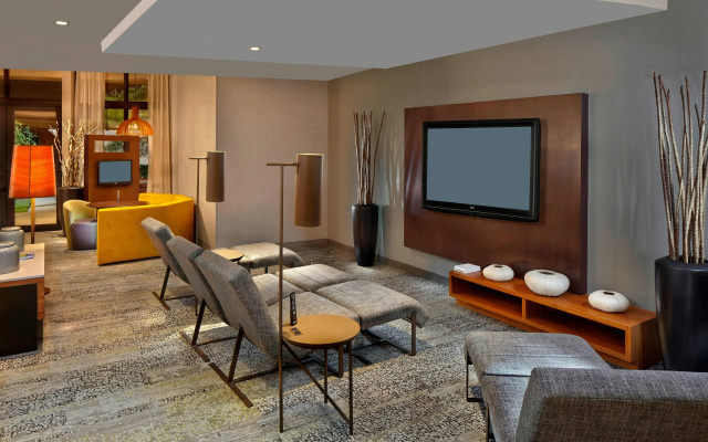 Courtyard By Marriott Stuart
