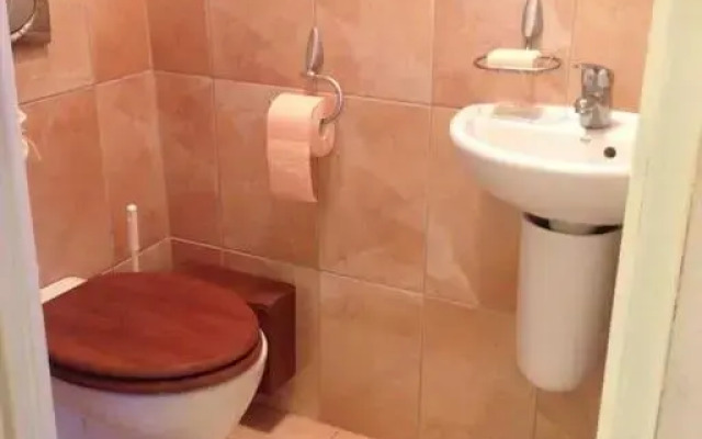 Meseházikó