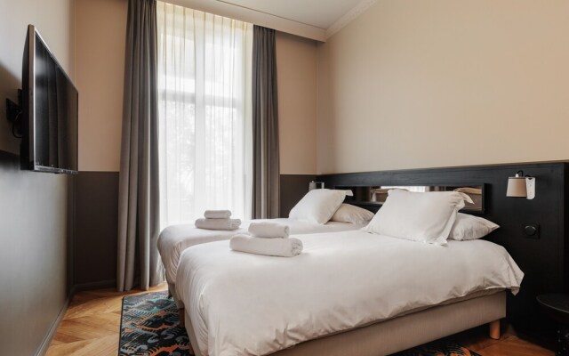 Hôtel Arago - Entrée autonome, réception en ligne - Encore Mieux