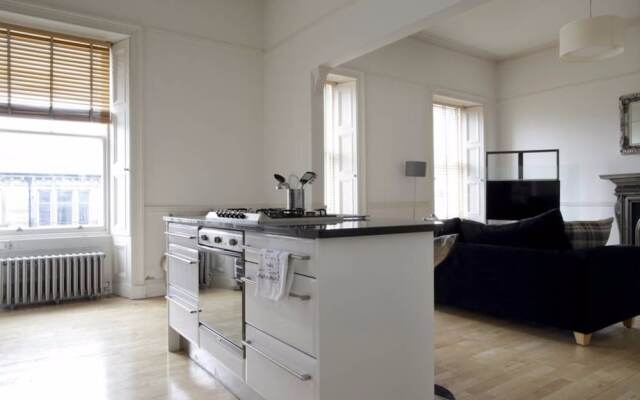 4 Bedroom Apartment In City Centre