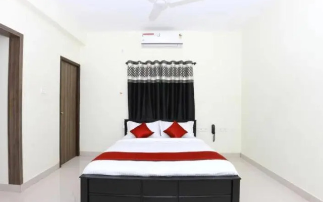 The Posh Residency, Ecr