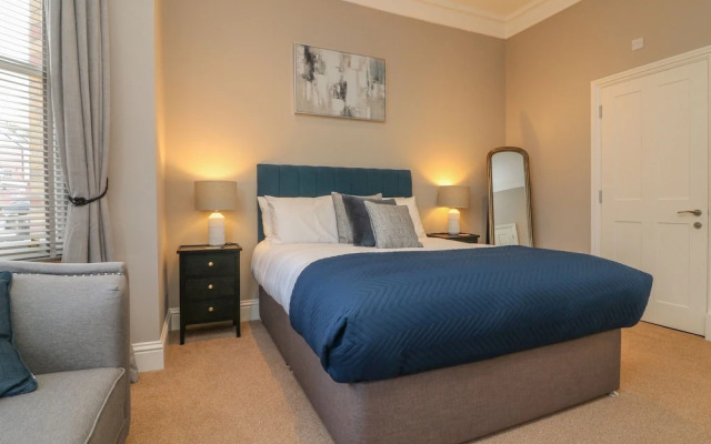 7 Belgrave Apartments