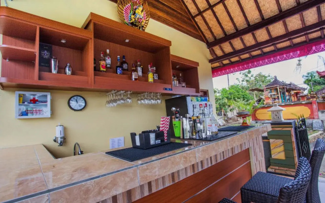 Tatak Bunut Villa Ceningan