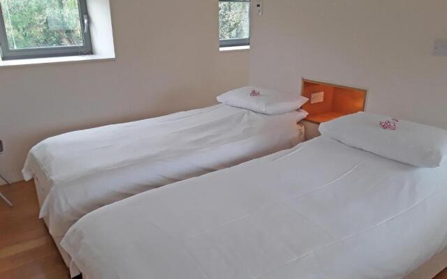 Kinvara Suites 2