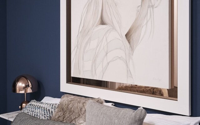 The Collectionist