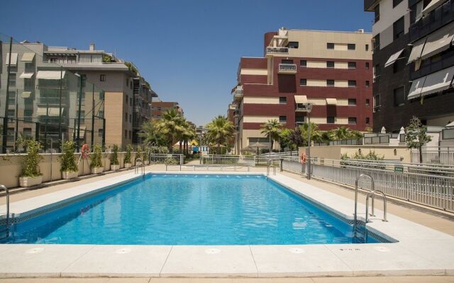 EnjoyGranada LUJO Piscina y Parking