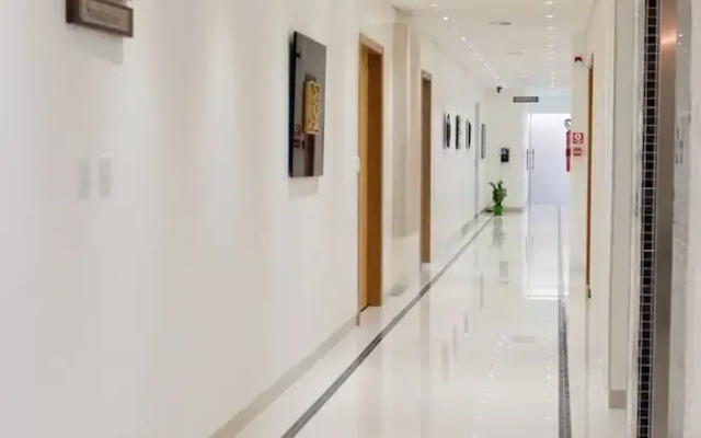 Roari Hotel