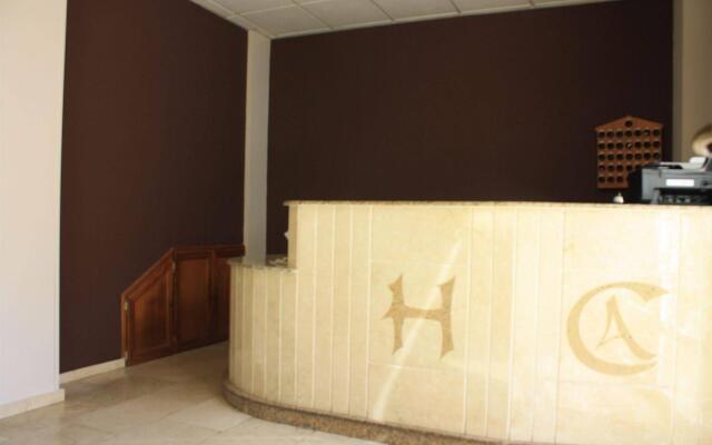 Hostal Carlos II
