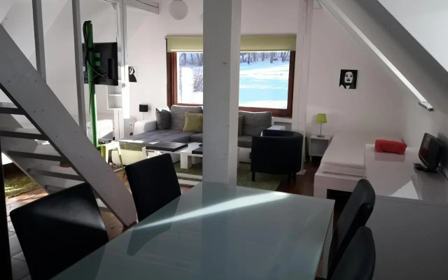 Apartments Podkoren 82
