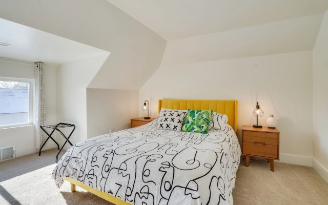 Spacious Minneapolis Home - 2 Mi to Downtown!