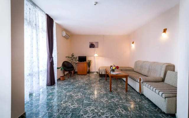 Hotel Kavkaz Golden Dune