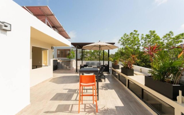Exclusive 4 Br. Townhouse + Rooftop & Private pool