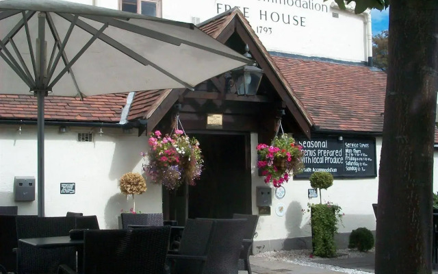 The Littleton Arms