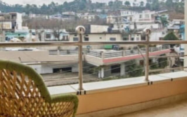 OYO 84708 Hotel Maa Tripura Residency