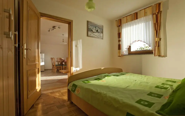 Vineyard cottage Ucman