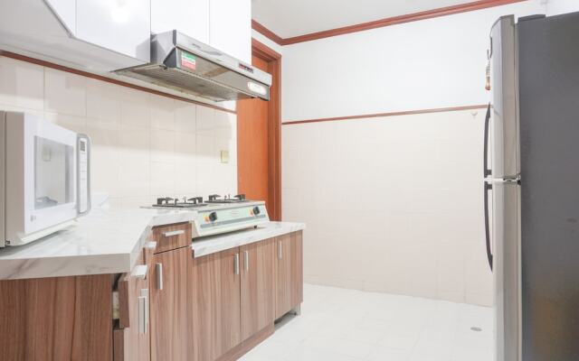 Elegant And Homey 2Br Apartment At Puri Casablanca